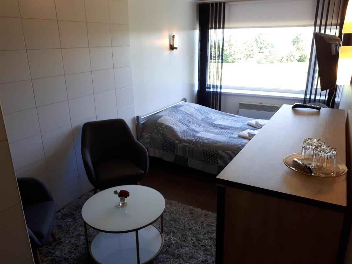 Sõrve Guest House Salme Extérieur photo