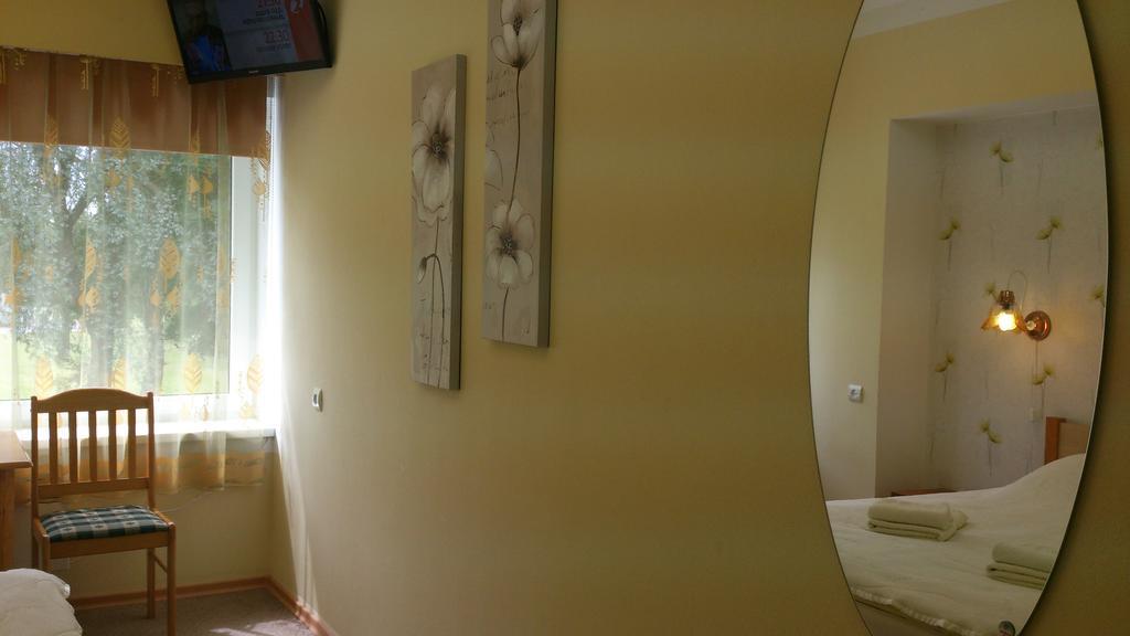 Sõrve Guest House Salme Extérieur photo